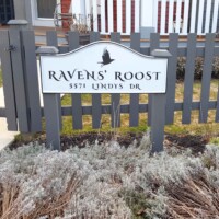 LP36 Entryway sign on gate