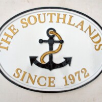 Oval 18 anchor sign